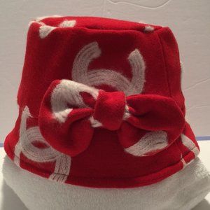 CHANEL SIGNATURE  BUCKET HAT
